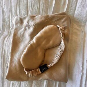 Blissy King pillow case and eye mask- Champagne! Never used or washed